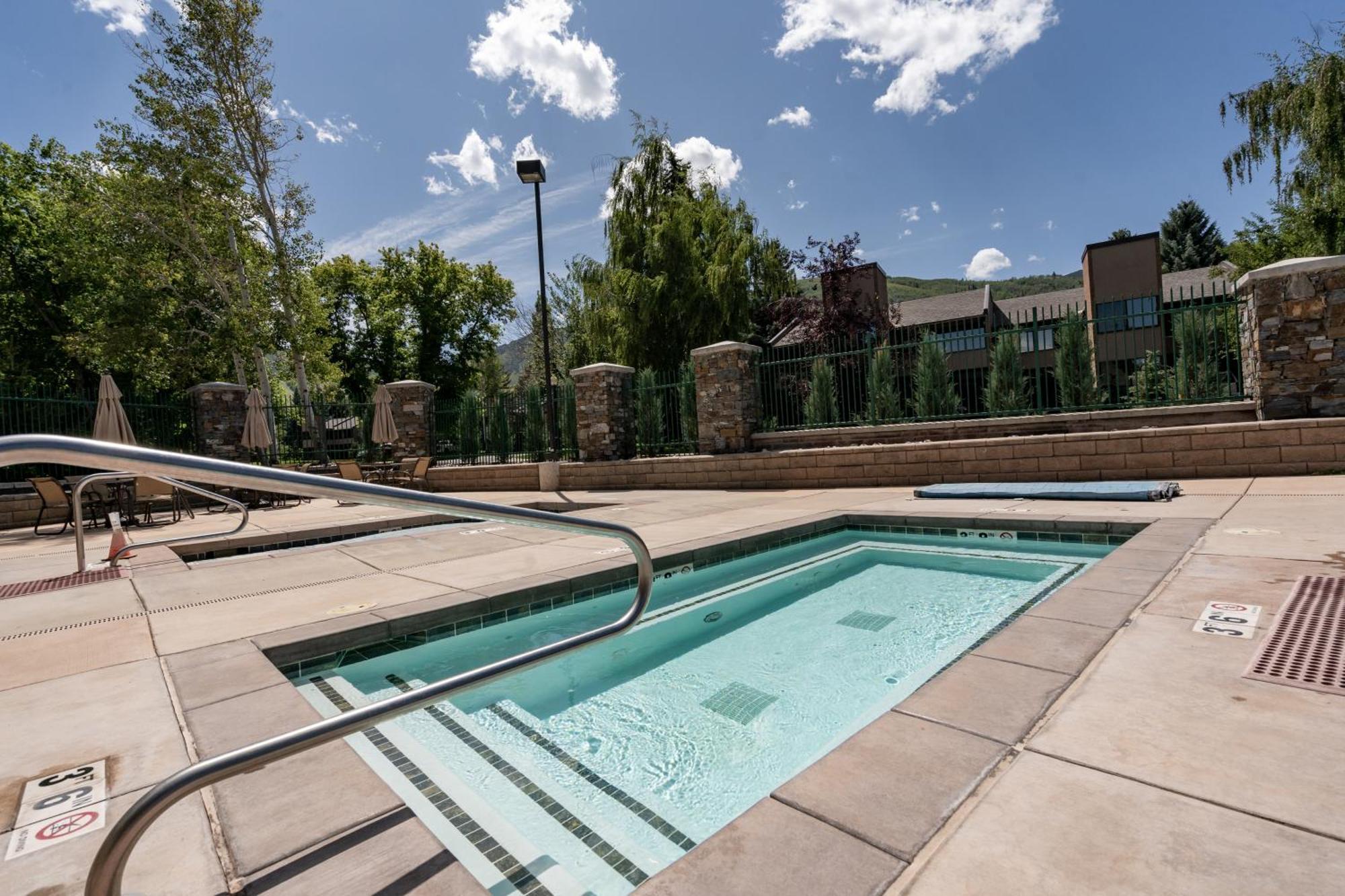 Two Bedroom Park Ave Condo By Park City Vacations ภายนอก รูปภาพ